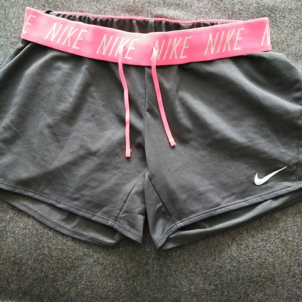 Wmn's Nike Dri Fit Shorts